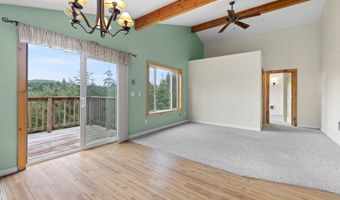 15816 S WAVE Rd, Mulino, OR 97042