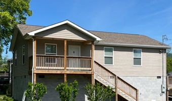 127 Calhoun St, Alderson, WV 24910