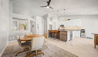 5620 W FRYE Rd, Chandler, AZ 85226