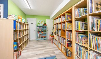 98 Elm St 2, Cheshire, CT 06410