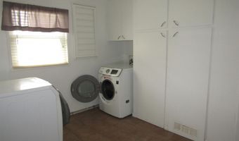 907 W Sears Ave, Artesia, NM 88210