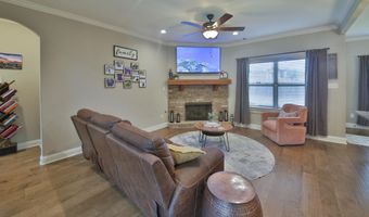 402 S CHINKAPIN Dr, Atoka, TN 38004