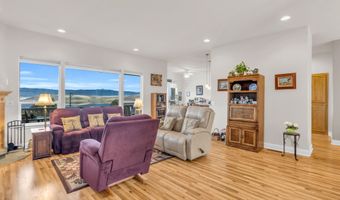 1957 Eureka St, Gardnerville, NV 89410