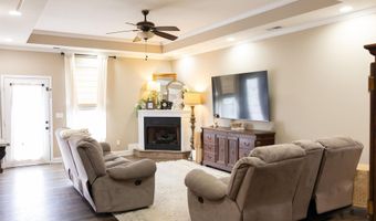 651 Berry Hill Ln SW, Arab, AL 35016