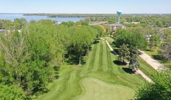203 Emerald Meadows Dr, Arnolds Park, IA 51331
