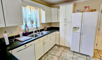 19142 Tammy Leigh Dr, Athens, AL 35614