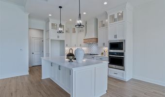 81 Turtle Creek Dr, Benton, LA 71006