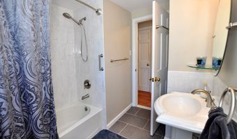 65 Council Ring Dr, Bristol, CT 06010