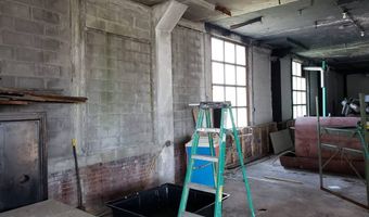 11 Edward St, Amsterdam, NY 12010