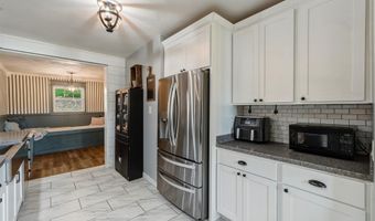 405 Spencer Ave, Barboursville, WV 25504