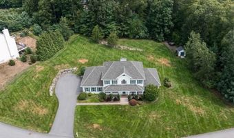 31 Bourque Rd, Cumberland, RI 02864