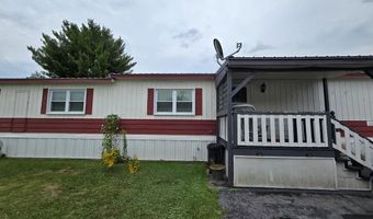1031 Rosewood Dr, Altoona, PA 16601