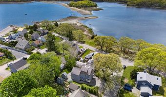11 Johnson Ave, North Kingstown, RI 02852