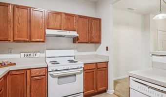 14241 KINGS CROSSING Blvd 108, Boyds, MD 20841