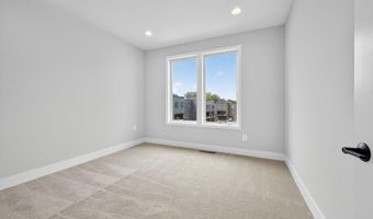 7027 RENITA Ln, Bethesda, MD 20817