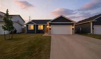 2817 21st St SW, Altoona, IA 50009
