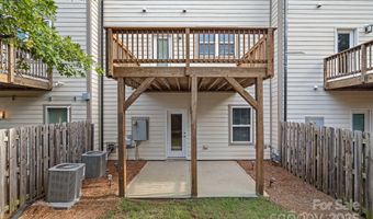 1910 Seegars Pl, Charlotte, NC 28204