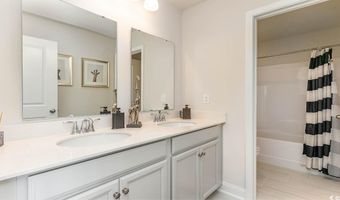 1514 Two Notch Cir, Ash, NC 28420