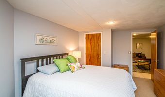 9 Top Notch Rd, Bartlett, NH 03812