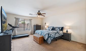 566 W COBBLESTONE Ct, Casa Grande, AZ 85122