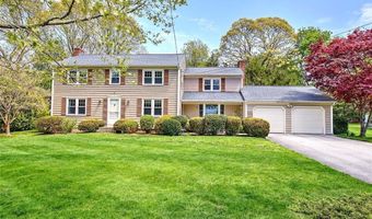 11 Henry Dr, Barrington, RI 02806