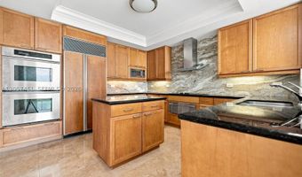 3201 NE 183rd St 2104, Aventura, FL 33160