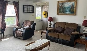 44 Castle Rd, Attleboro, MA 02703