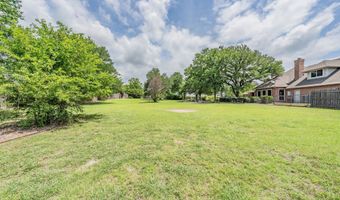 1304 Greenview Dr, Aledo, TX 76008