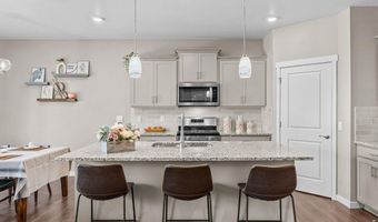 1661 Vantage Pkwy, Berthoud, CO 80513