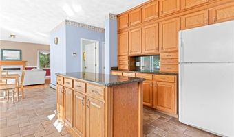 3 Aster Ln, Coventry, RI 02831