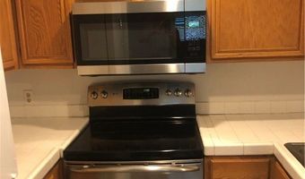 4360 WOODPINE Dr 106, Las Vegas, NV 89119