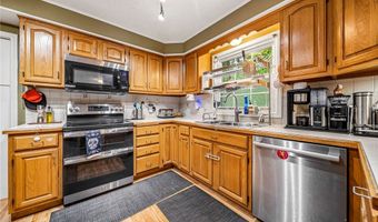 6453 Old Woods Rd, Ashtabula, OH 44004