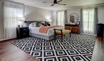 4703 Laguna Ln, Austin, TX 78746