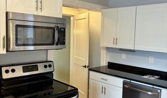 272 Center St, Bangor, ME 04401