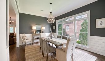 5206 Creek Walk Cir, Peachtree Corners, GA 30092