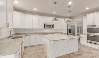 10407 Hemingway Ct, Las Vegas, NV 89149