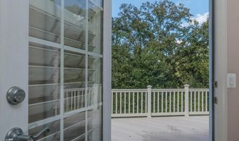 117 HARVESTER Dr, Lake Frederick, VA 22630