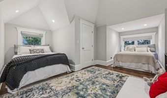 44 Washington Pl, Villas, NJ 07450