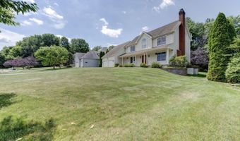 163 Windy Knoll Dr, Berlin, CT 06037