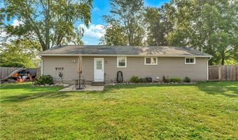 140 Haussauer Rd, Amherst, NY 14068