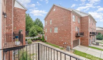 9444 Kings Parade Blvd, Charlotte, NC 28273