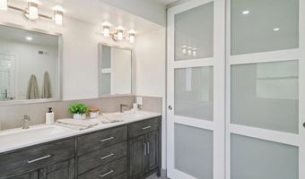 2933 Via Emerado, Carlsbad, CA 92009