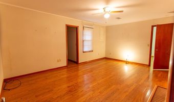 4360 E River Rd, Baxley, GA 31513