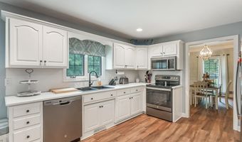 306 Edgewood Dr, Bardstown, KY 40004