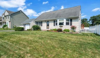 728 Neptune Ave, Beachwood, NJ 08722
