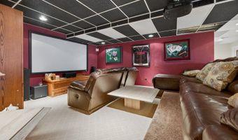15 Hidden Valley Rd, Andover, NJ 07860