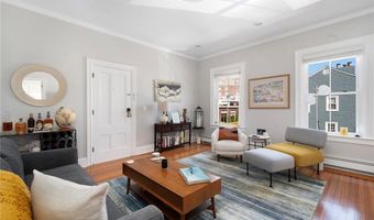 109 Church St 3, Newport, RI 02840
