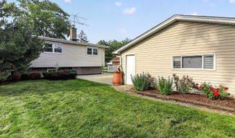 51 W Marilyn Ter, Addison, IL 60101