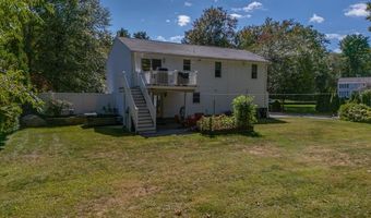 17 Wood Cove Dr, Coventry, RI 02816