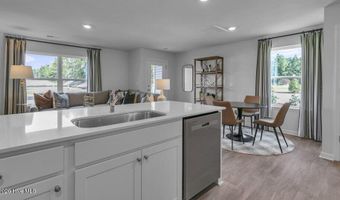 157 Trumpet Vine Rd, Aberdeen, NC 28315